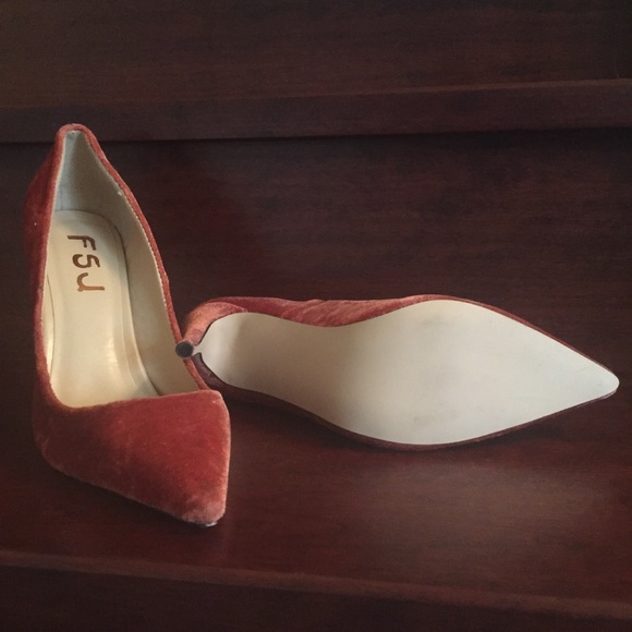 Gorgeous orange-rose velvet stiletto heels 👠 - Picture 2 of 3
